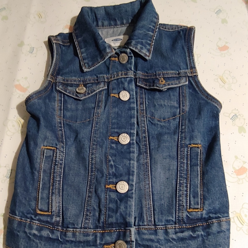 SOLD 5T Old Navy Denim Vest